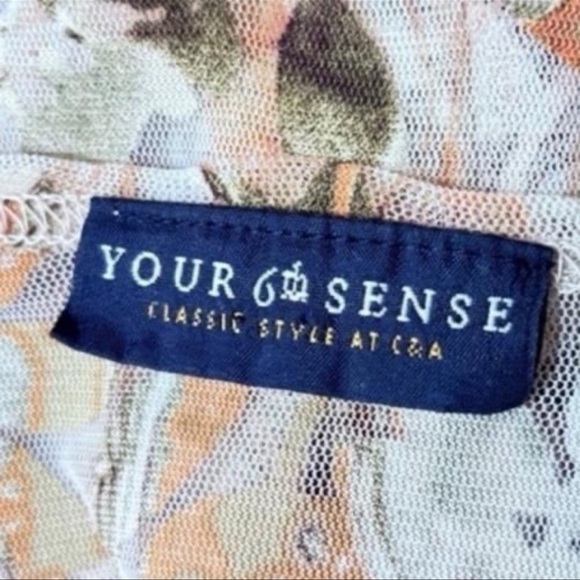 Your 6th Sense at C&A Print Burnout Scoop Neck Top - Picture 5 of 5